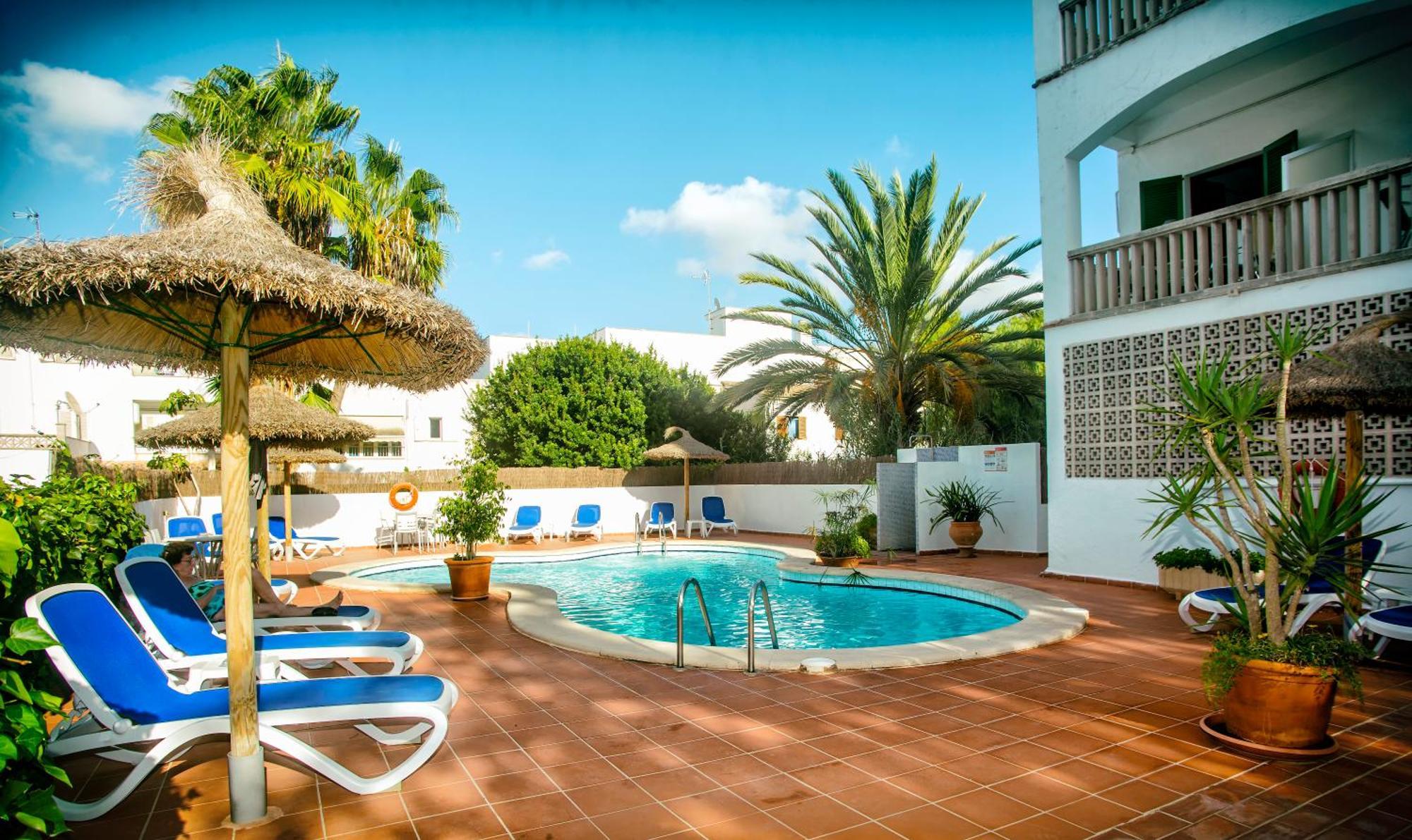 Hotel Martorell By Mhr コロニア・サン・ジョルディ エクステリア 写真