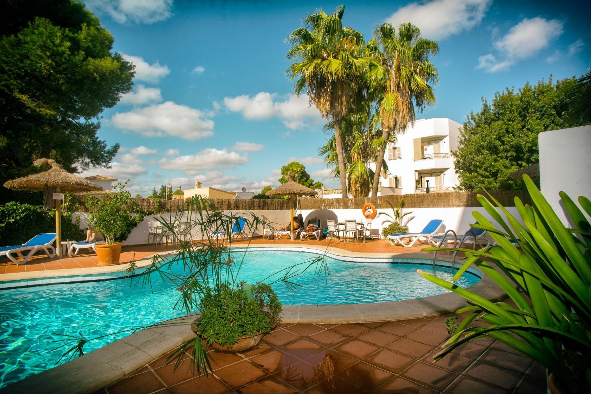 Hotel Martorell By Mhr コロニア・サン・ジョルディ エクステリア 写真