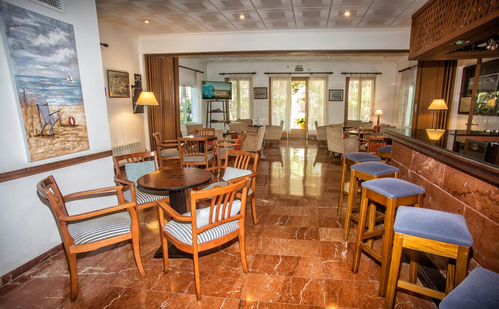 Hotel Martorell By Mhr コロニア・サン・ジョルディ エクステリア 写真